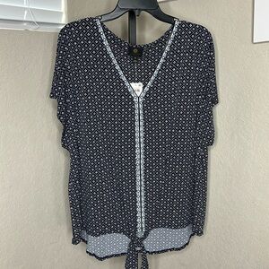 318 - JM Collection NWT Navy/White Short Sleeve Top, Size 1X